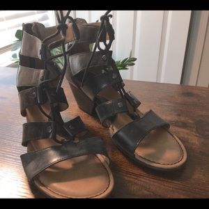 BOC Black Lace-up Sandals